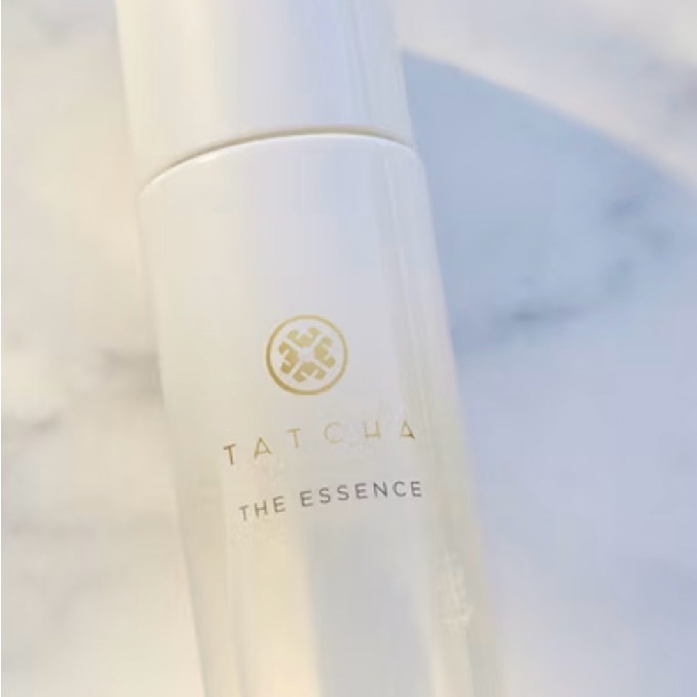 Tatcha The Essence - Elegant White Elixir